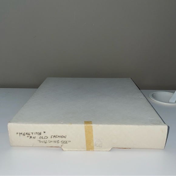 Mealtime - An Old Fashion Threshing Bee Decorative Plate - Picture 4 of 4